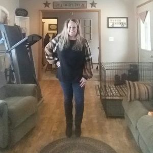 Meet your Posher, Angie